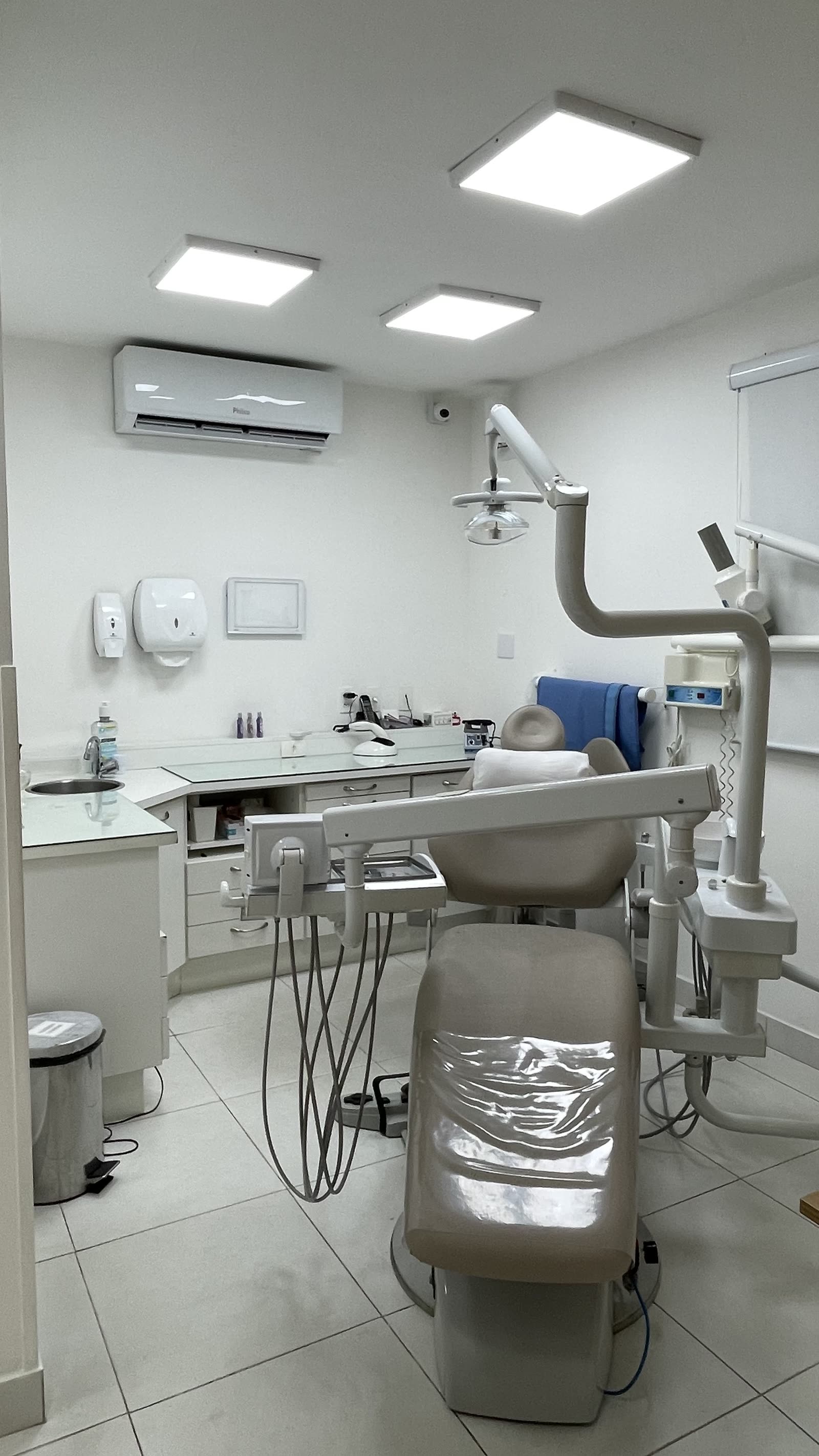 Consultório aconchegante da Clínica Mazza pronto para receber pacientes